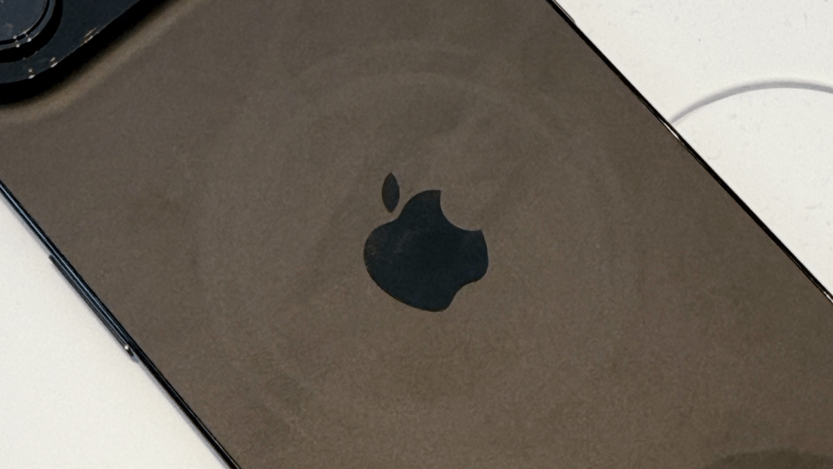 Apple: iPhone-17-Kratzer sind keine Kratzer