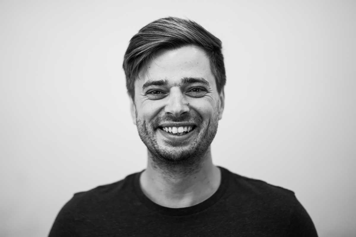 Politische Runde startet ins Herbstsemester: Auftakt mit Cleantech- und Klimajournalist Rico Grimm - blickfeld