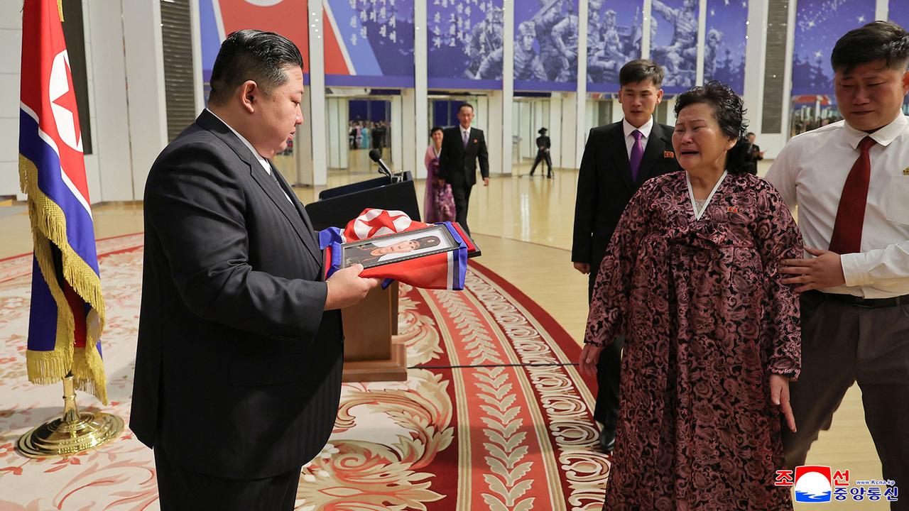 Ukraine-Liveblog: ++ Bisher offenbar 2.000 Soldaten aus Nordkorea getötet ++
