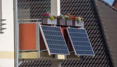 Förderung von Balkonkraftwerken: Hamburg will Solarstrom für kleine Geldbeutel erschwinglich machen