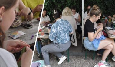 Von wegen „Oma-Hobby“: Aachener Stricktreff macht das Stricken cool