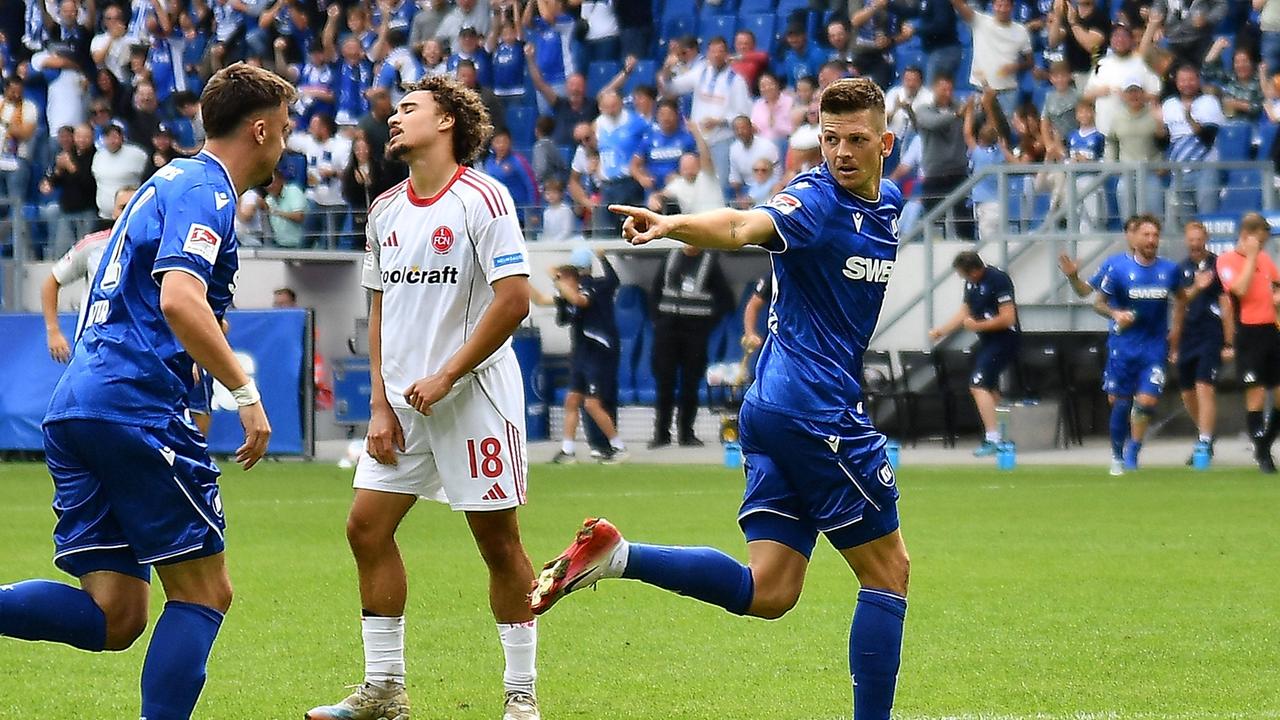 Druck auf Klose steigt: Karlsruhe vergrößert Nürnberger Sorgen