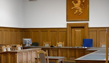 Millionenbetrug bei Corona-Hilfen: Verfahren gegen Trio in Frankfurt gestartet | hessenschau.de