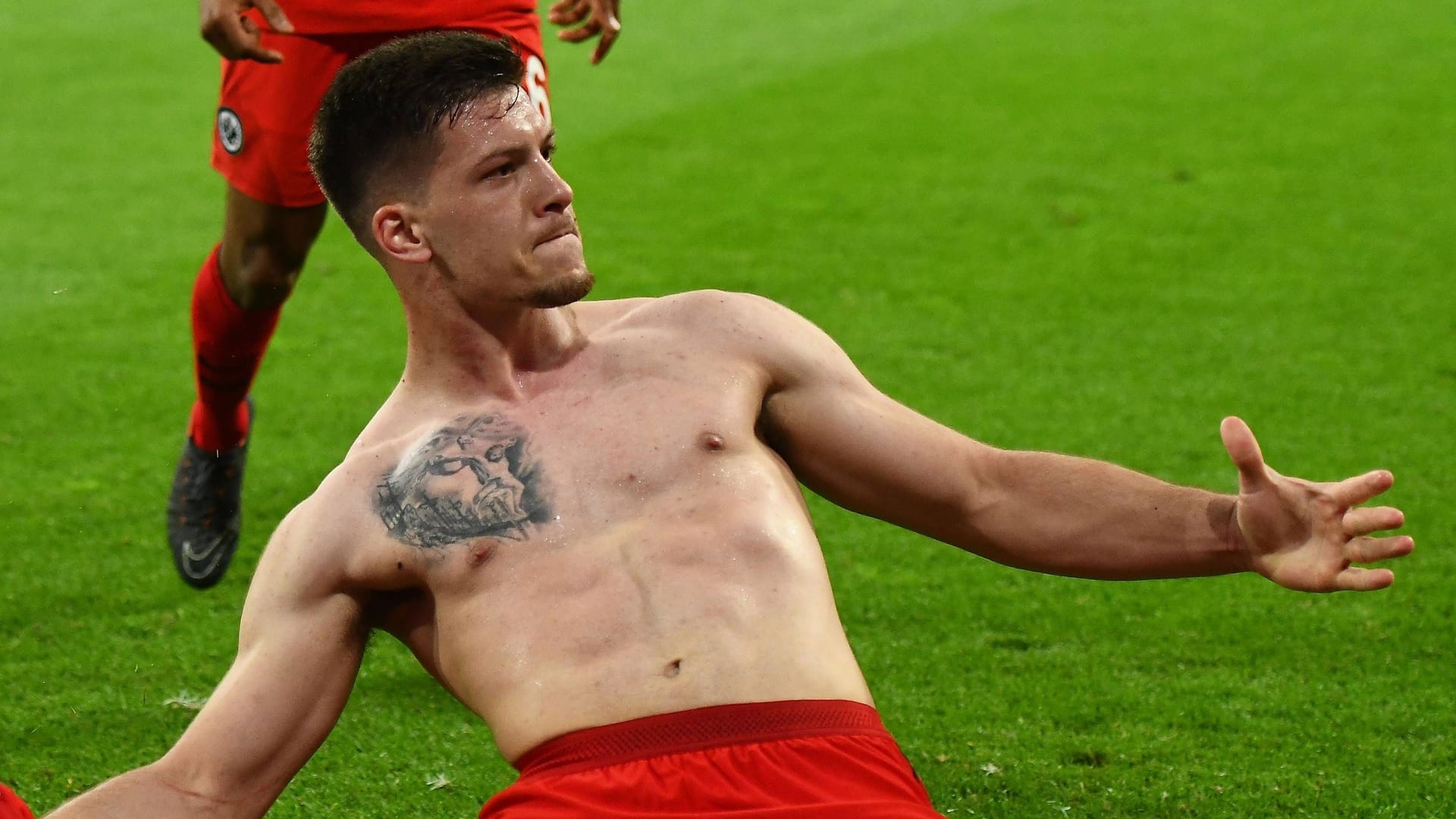 Luka Jović: Mit Eintracht Frankfurt gewann er den DFB-Pokal.