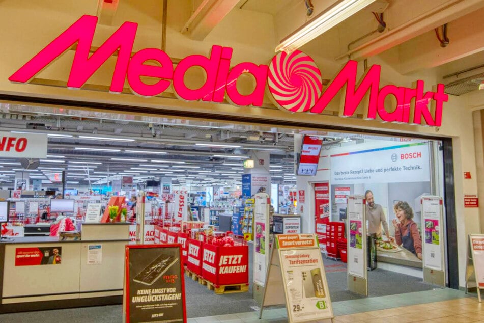 MediaMarkt Saarbrücken-Saarbasar auf der Breslauer Straße 1a.