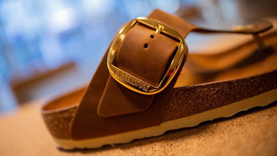Birkenstock übernimmt Produktionsanlage bei Dresden