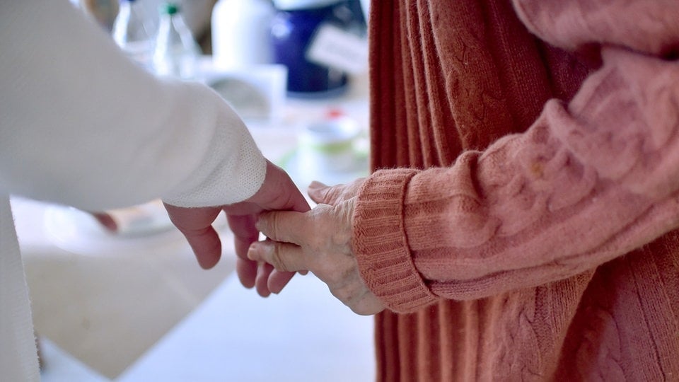 Bentele warnt: Streichung von Pflegegrad 1 würde Angehörige belasten