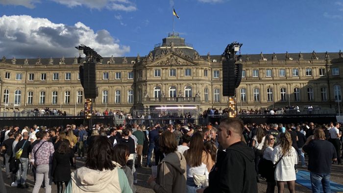 Vibrancy Open Air in Stuttgart: Elektrofestival auf dem Schlossplatz – kommt das bei allen gut an?