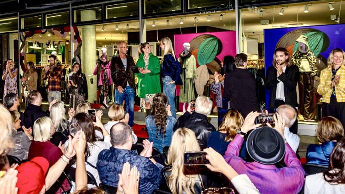 Open-Air-Modenschau bei „Abseits“: Hohe Mieten, leere Läden – Winni Klenk fordert Kurswechsel für Stuttgart