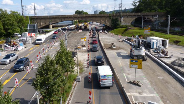 Straßenbau in  Stuttgart: Umbau des Leuzeknotens auf der Zielgeraden