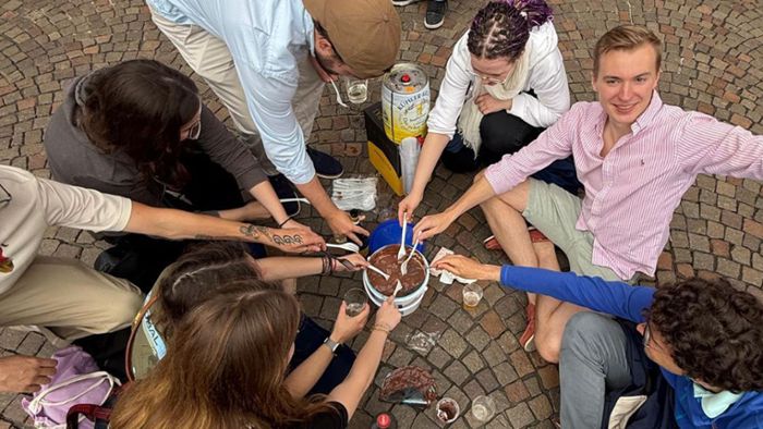 What the Fork?: TikTok-Trend „Pudding mit der Gabel“ jetzt auch in Stuttgart geplant