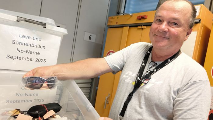 Fundbüro am Flughafen: Was Fluggäste am Airport Stuttgart so alles verlieren