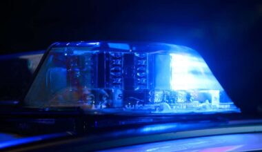 Esslingen: Unfall beim Abbiegen – zwei Frauen und ein Kind in Klinik