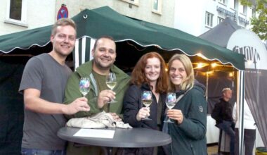 Weinzeit am Feuersee: Mit Beats und Probierglas eine junge Alternative zum Weindorf - Startseite