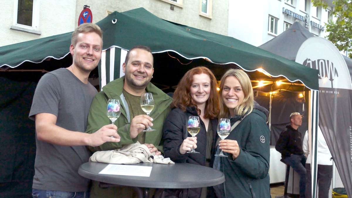 Weinzeit am Feuersee: Mit Beats und Probierglas eine junge Alternative zum Weindorf - Startseite