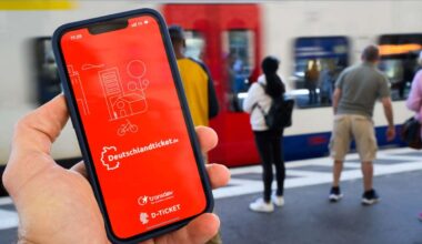 Sonderkonferenz in München: Neue Verhandlungen zum Deutschlandticket am 18. September - Bayern