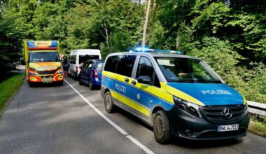 Unfall in Stuttgart: Radfahrer stürzt und bleibt auf Bergheimer Steige liegen – Sperrung - Startseite