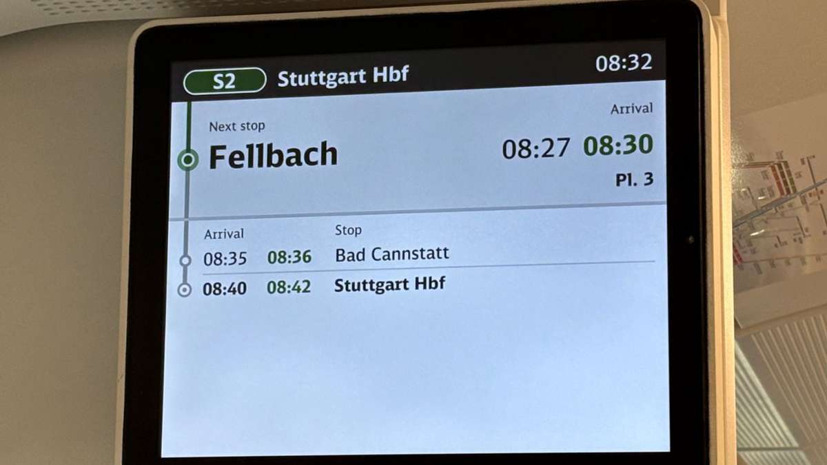 Zugverkehr in Stuttgart: Wer hat an der Uhr gedreht? – Kaputte Uhren verwirren Fahrgäste