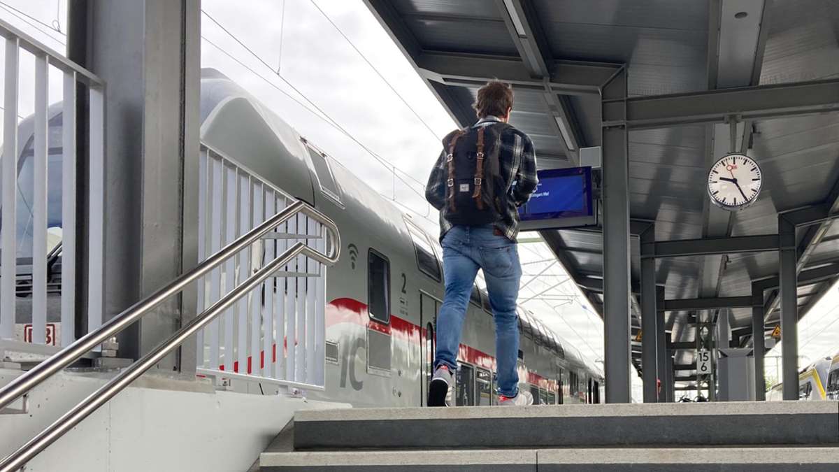 Live-Experiment auf der Gäubahn: Wie kompliziert ist Kappungs-Umstieg? - Horb & Umgebung