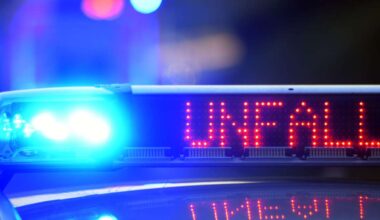 Nach Lkw-Brand bei Pforzheim: A8 Richtung Karlsruhe bis zum Abend gesperrt
