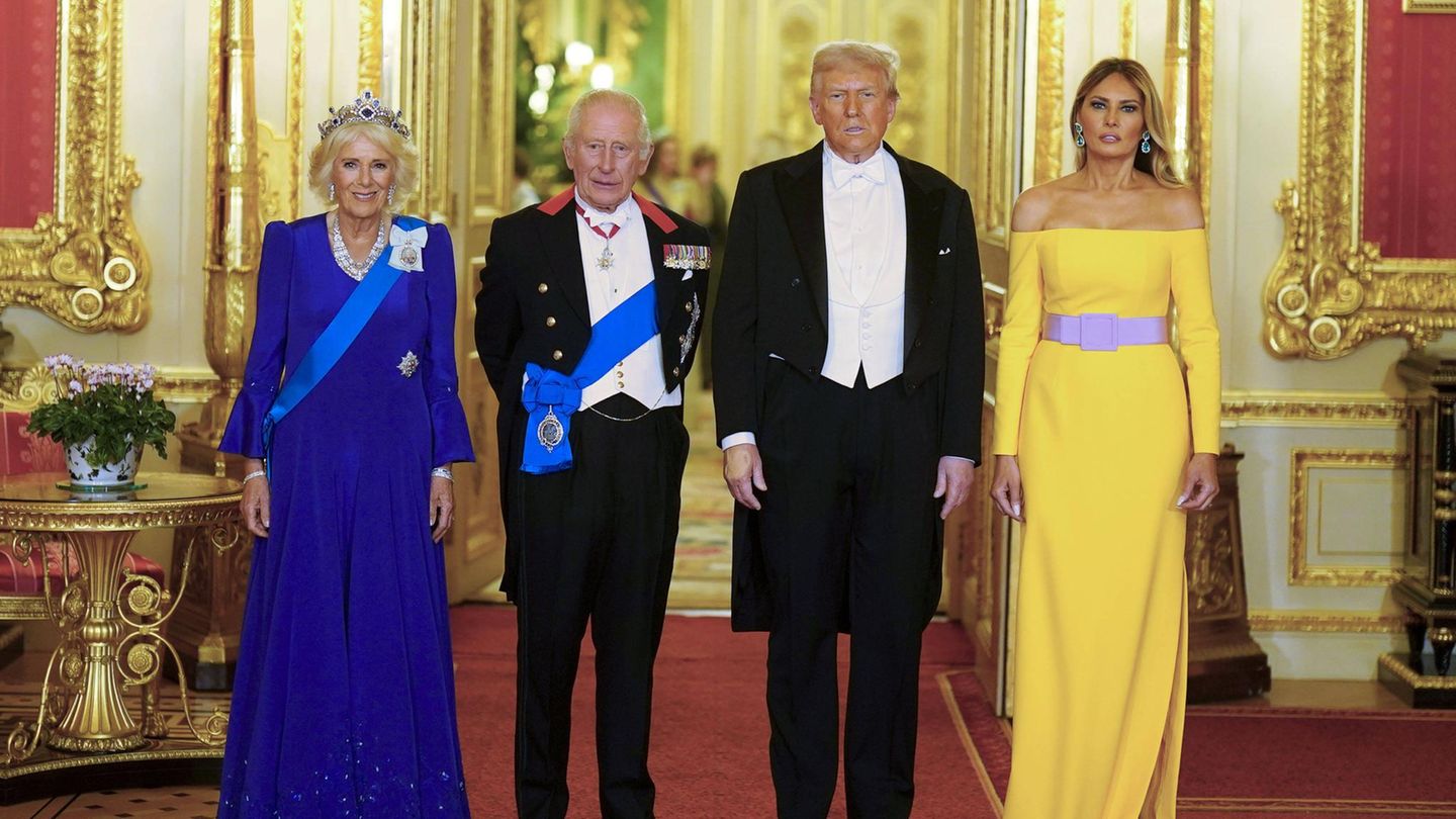 Melania Trump: Diese Looks sorgen beim Staatsbesuch für Aufsehen