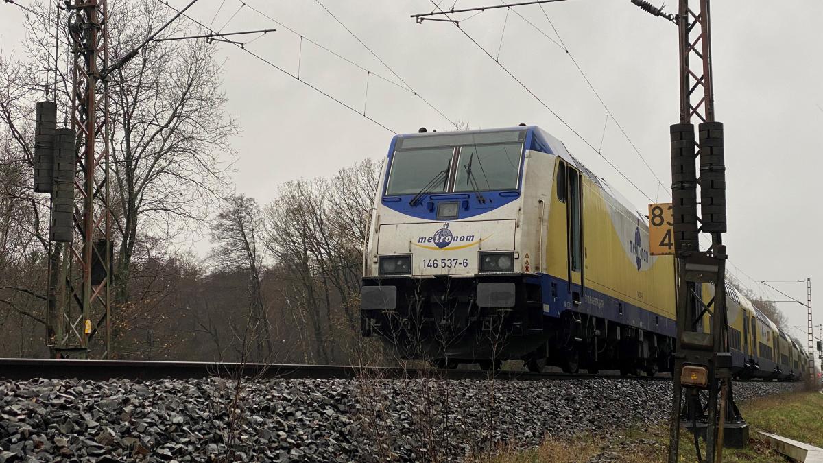 Baby fährt ohne Eltern in Zug von Hannover nach Uelzen