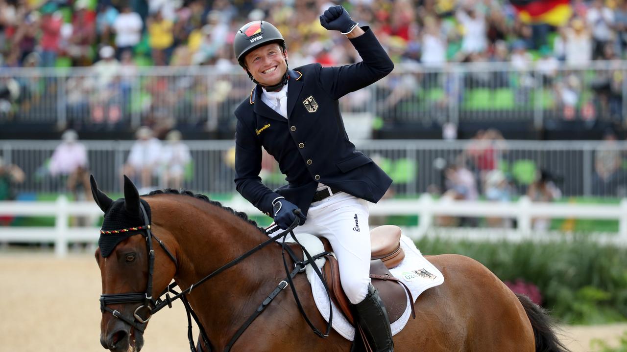 Pferdesport: Vielseitigkeits-EM - Deutschland nach Dressur auf Goldkurs