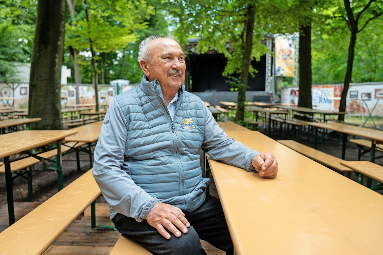 Mit 15 angefangen: Eddy Hausmann arbeitet seit 60 Jahren im Familienbetrieb.