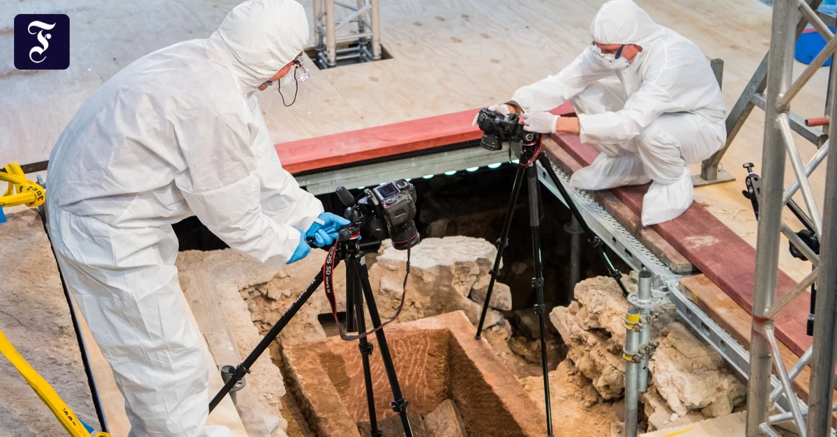 Archäologen beenden Grabungen im Alten Dom von Mainz