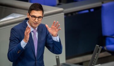 Forderung nach Einsatz früherer NVA-Soldaten als Bundeswehr-Reservisten