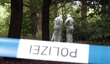 Leichenfund am Silbersee: Polizei sucht mehrere Männer