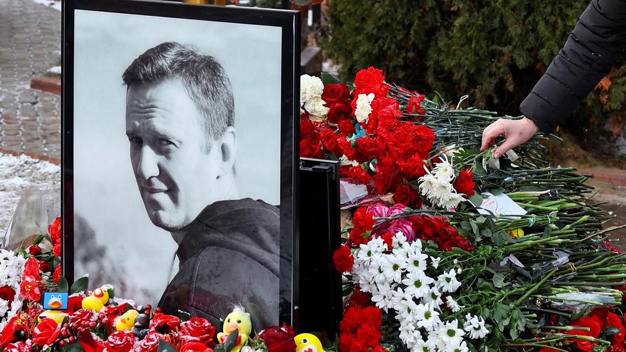 Witwe: Nawalny wurde laut Laborberichten in Russland vergiftet