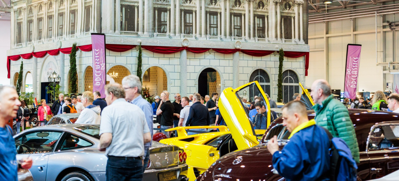 Oldtimer-Messe bestätigt Umzug in die Messe Dortmund: Offiziell: Techno Classica Salon geht 2026 nach Dortmund - News - Mercedes-Fans