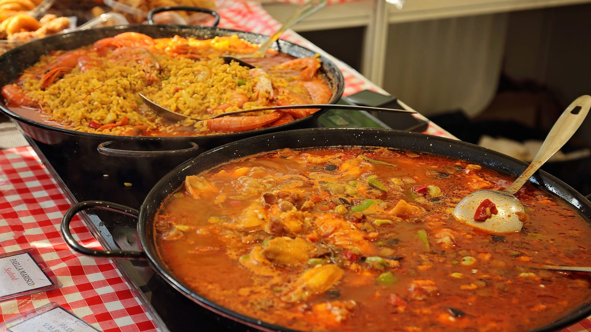 Paella (Symbolbild): Unter anderem soll es auch spanische Spezialitäten geben-
