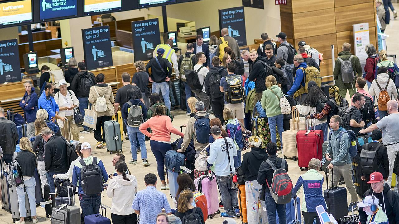 Auswirkungen des Hackerangriffs noch am Flughafen BER zu spüren