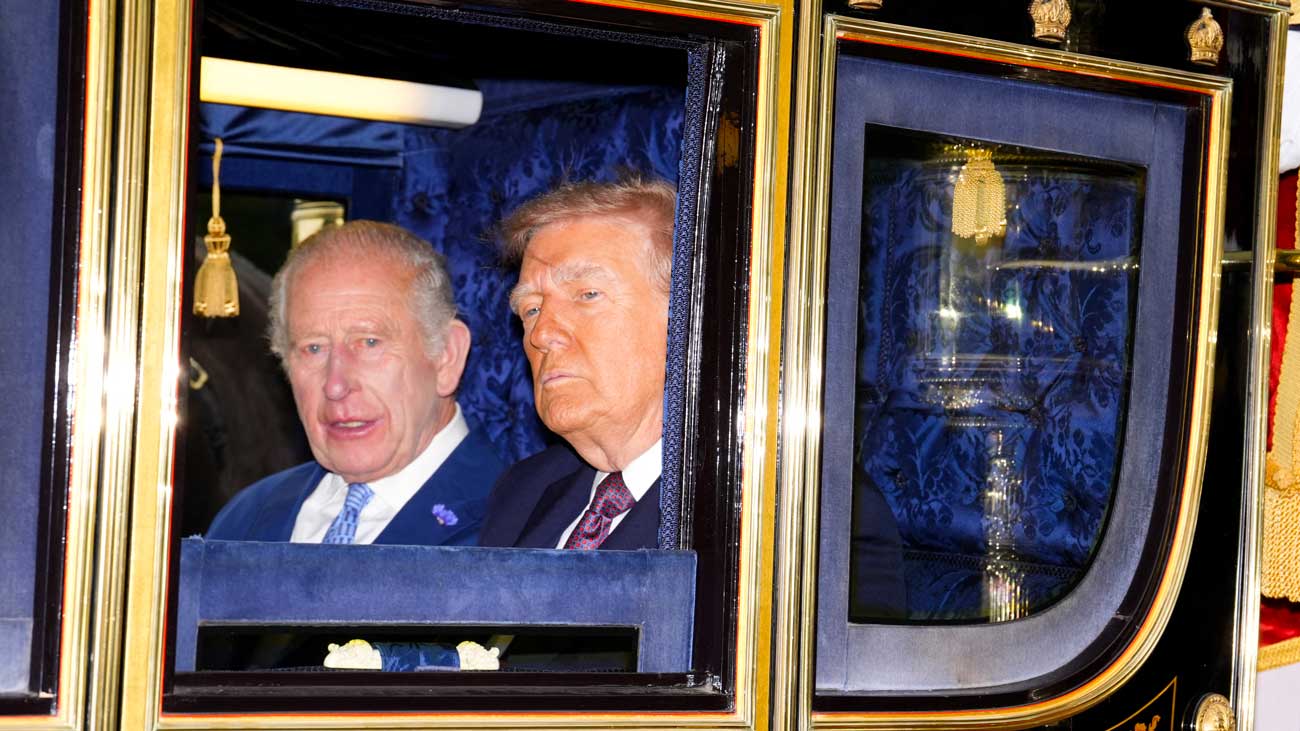 Donald und Melania Trump fahren mit Charles III. und Camilla in Windsor in einer Kutsche vorbei