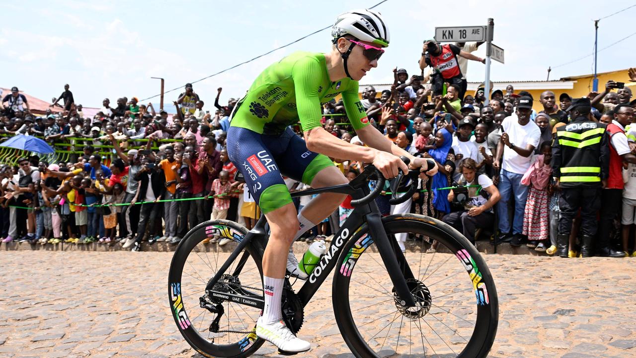 Pogacar stürmt mit 66-Kilometer-Solo zum zweiten WM-Titel