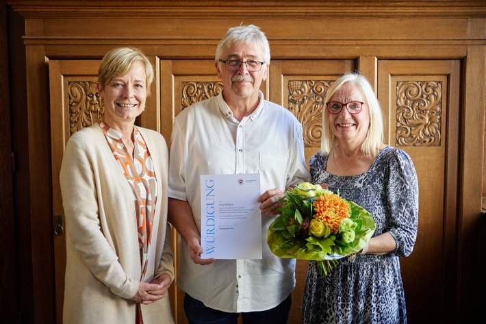 POL-H: Polizeipräsidentin Gwendolin von der Osten ehrt mutigen Garbsener für vorbildliche Zivilcourage