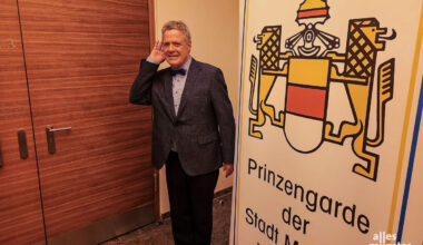 PiL Christian II. musste während der Abstimmung vor der Türe warten. (Foto: Jasmin Otman)