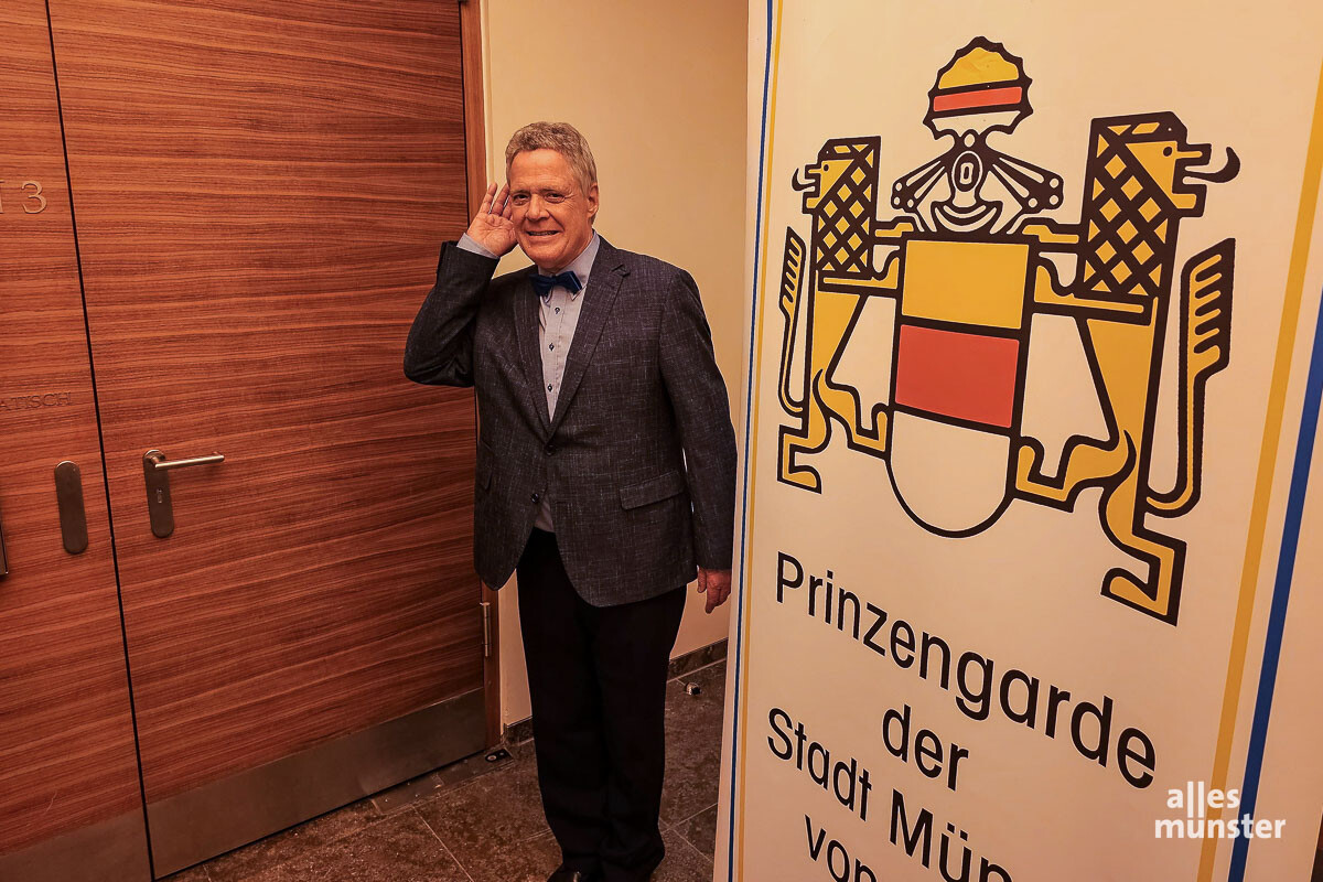 PiL Christian II. musste während der Abstimmung vor der Türe warten. (Foto: Jasmin Otman)