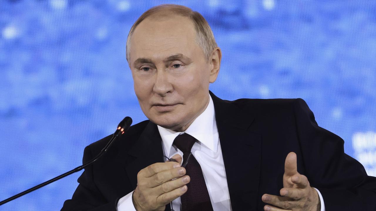 Westliche Truppen in der Ukraine? Putin droht mit Gewalt