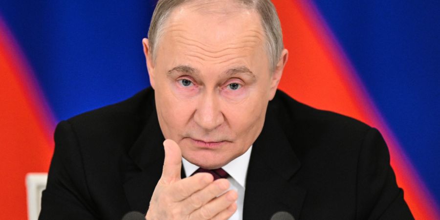 EU-Aussenbeauftragte Kallas will den Druck auf Russlands Präsident Putin erhöhen.