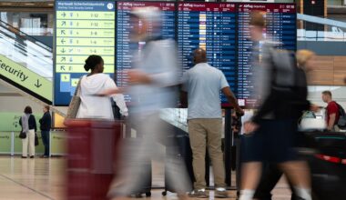 Brandenburg Berlin: Verspätungen am Flughafen BER nach Cyberangriff auf Dienstleister