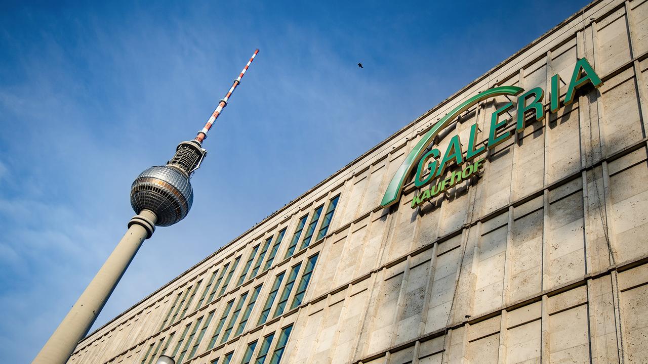Berlin: Aus zum Jahresende abgewendet: Mietvertrag für Galeria Kaufhof am Alexanderplatz verlängert