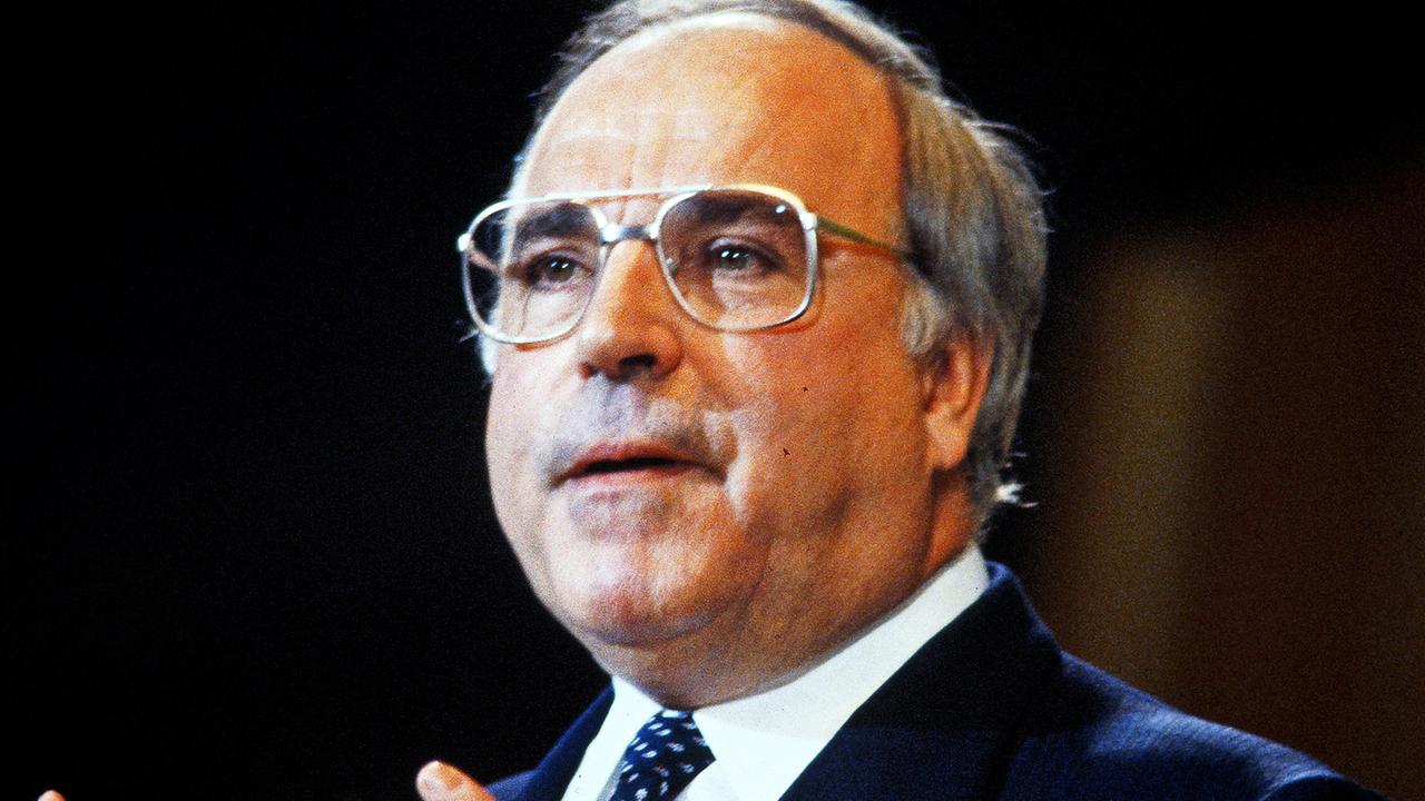 Berlin: Zum 35. Einheitsjubiläum: Berlin bekommt eine Helmut-Kohl-Straße