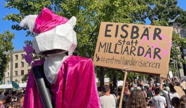 Berlin: Rund 3.000 Menschen demonstrieren gegen Klimapolitik der Bundesregierung