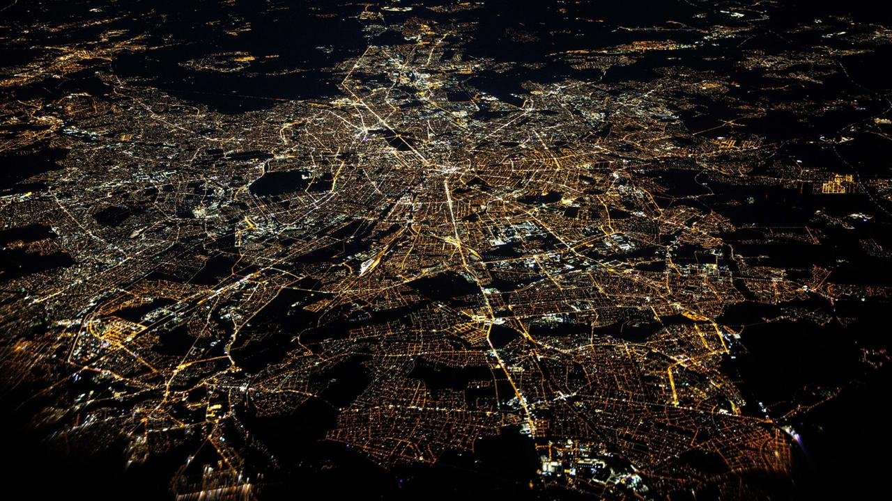 Brandenburg Berlin: Nachtflüge zur Vermessung Berlins abgeschlossen