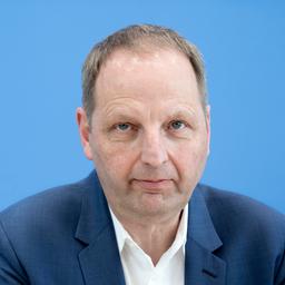 Archivbild: Thomas Heilmann,CDU, Mittglied Deutscher Bundestag MdB und Mitglied des Kreisverbands der CDU Steglitz-Zehlendorf, am 17.03.2025 bei einer Bundespressekonferenz. (Quelle: Picture Alliance/Stefan Boness/IPON)