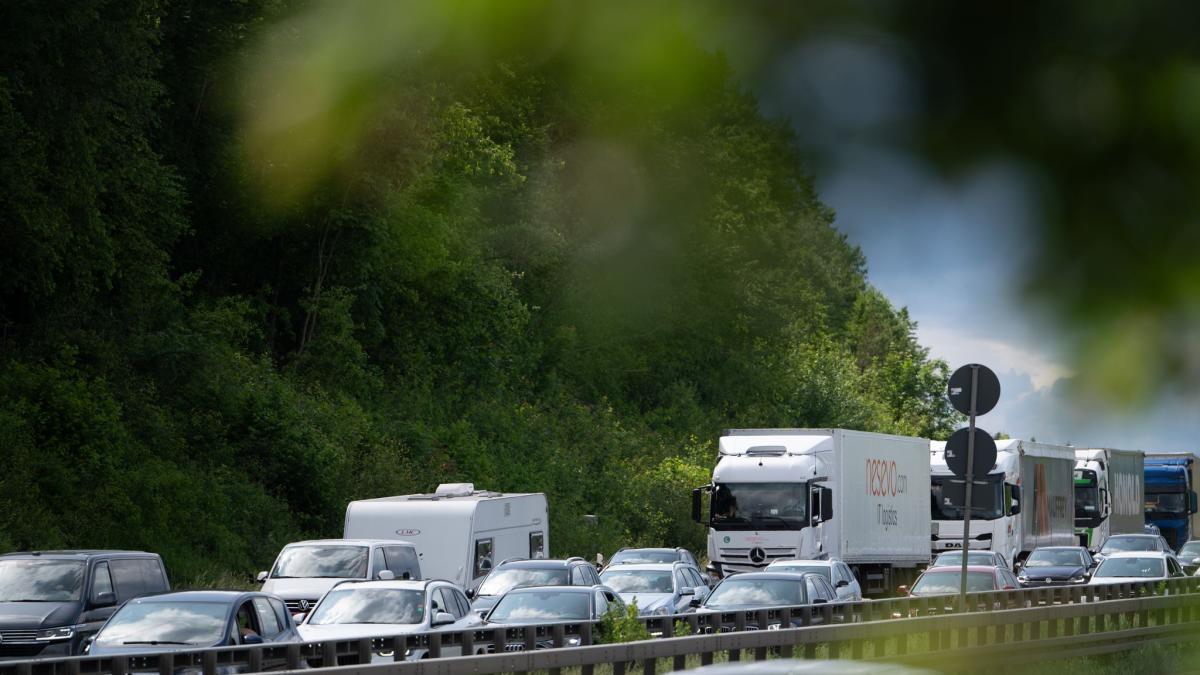 Staus zum Ferienende in Karlsruhe und der Region