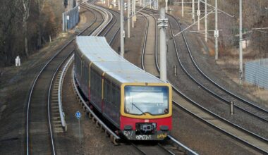 Defektes Stellwerk bremst S-Bahn-Verkehr in Berlin und Brandenburg aus